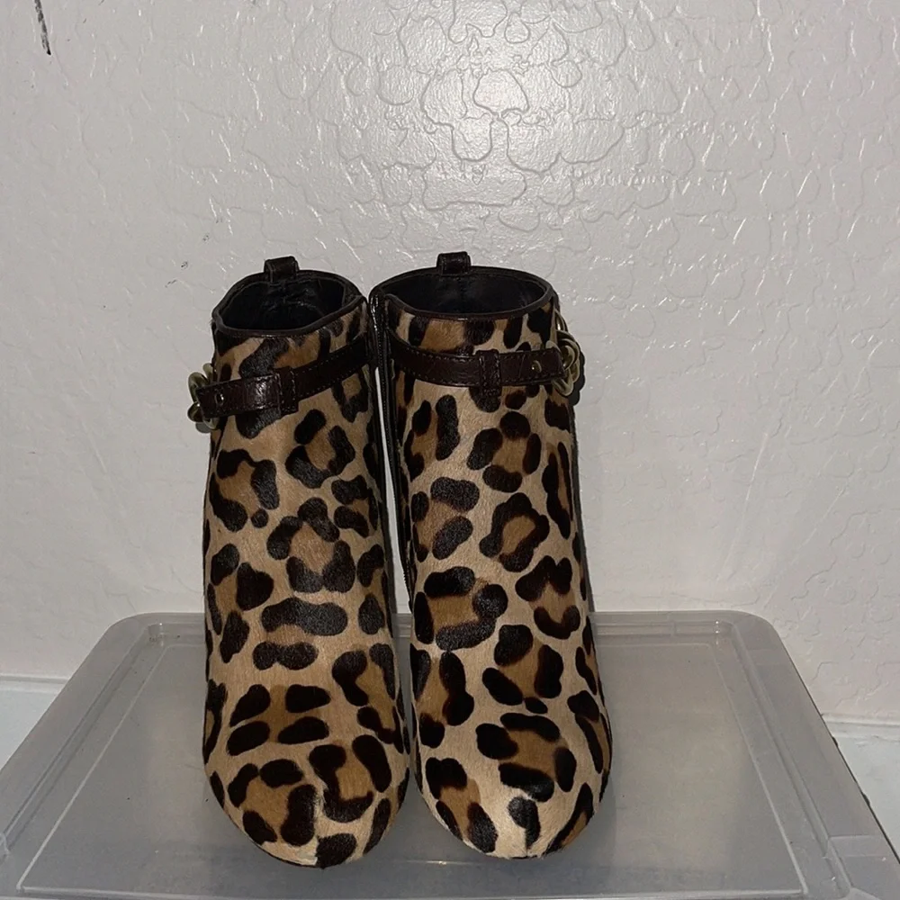Coach cheetah print made in Italy booties . Side zipper - Picture 2 of 4